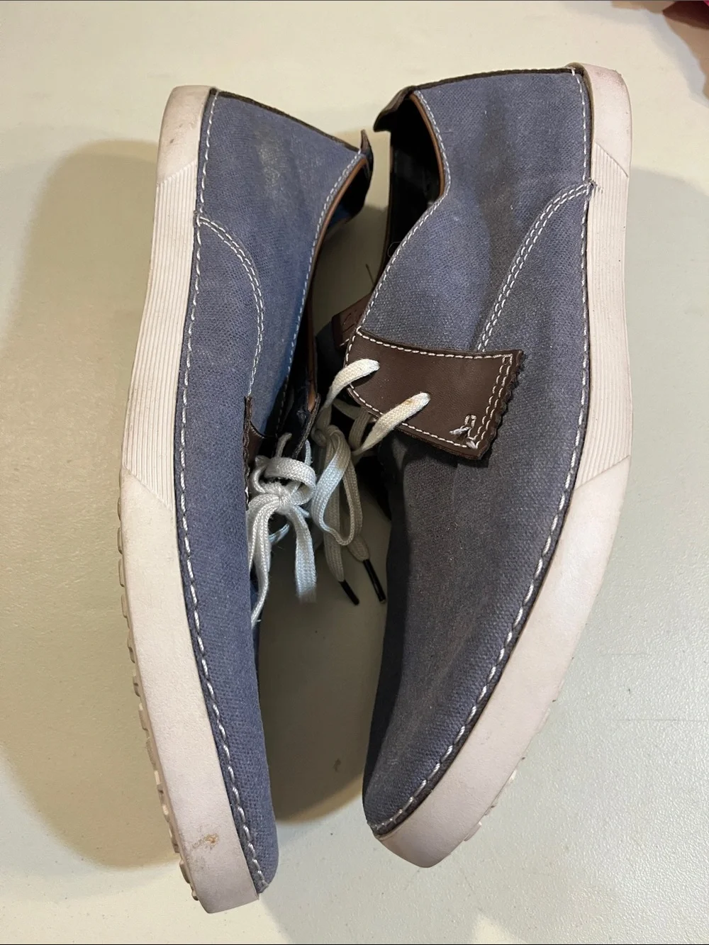 Clarks Men's Blue Chukka Boots with Brown Trim